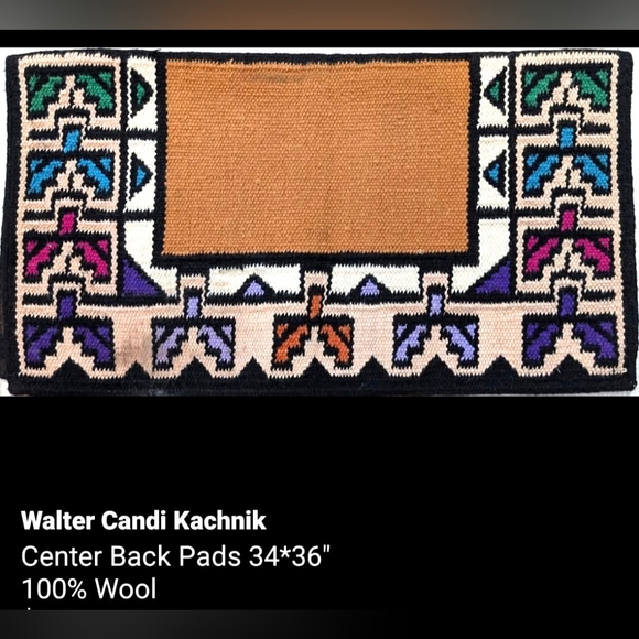 Custom Center Back Ranch Show Pad - Picture 1 of 1